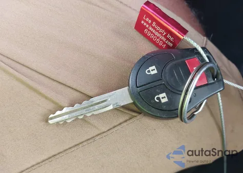 2013 Nissan Rogue S z USA, uszkodzony, nr VIN JN8AS5MV0DW149145